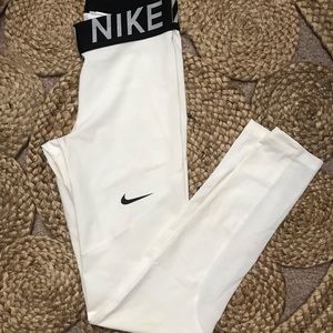 NIKE white leggings